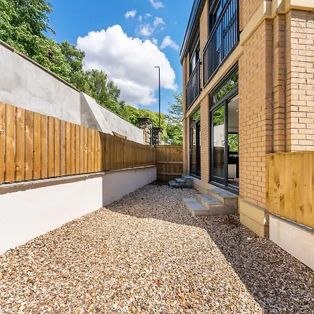 Winter Offer! Modern Spacious - Parking *