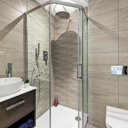 Contemporary - Free Parking Apartamento *