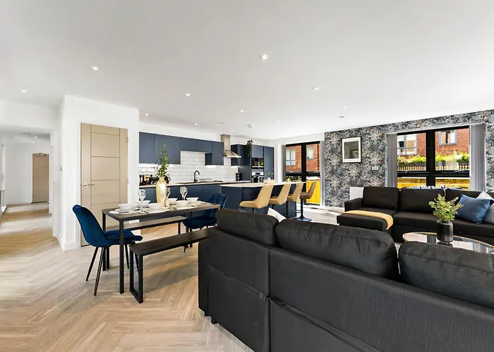 Modern - Free Parking